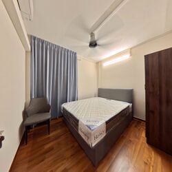 Blk 304 Yishun Rivergreen (Yishun), HDB 5 Rooms #583011601